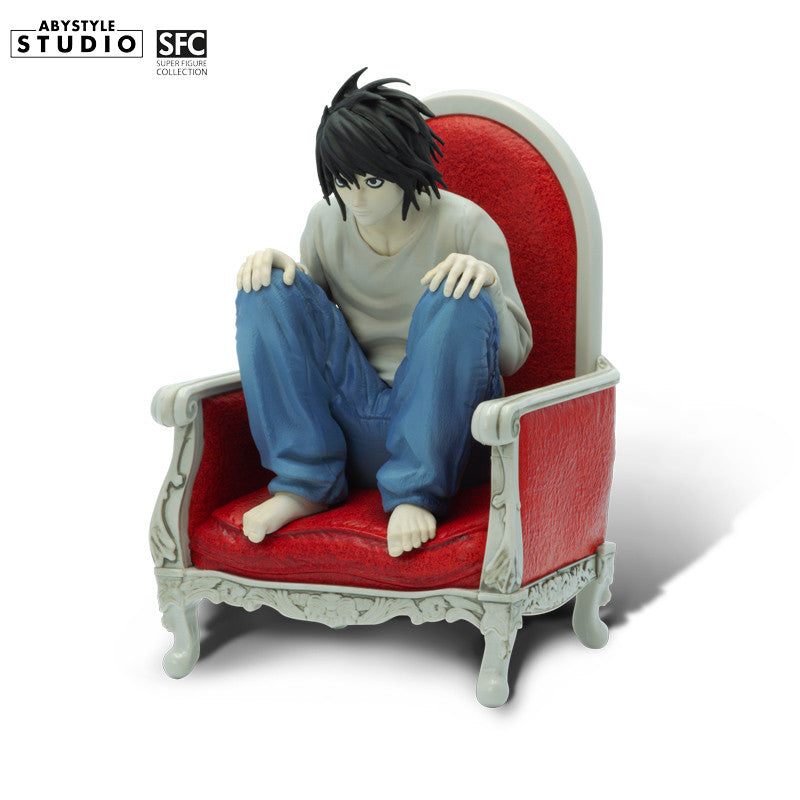 Death Note L Super Figure Collection – Rückansicht roter Sessel