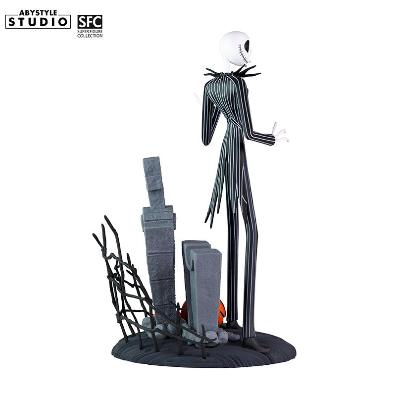 Jack Skellington Figur – Nahaufnahme Grabstein-Base mit Kürbis-Detail