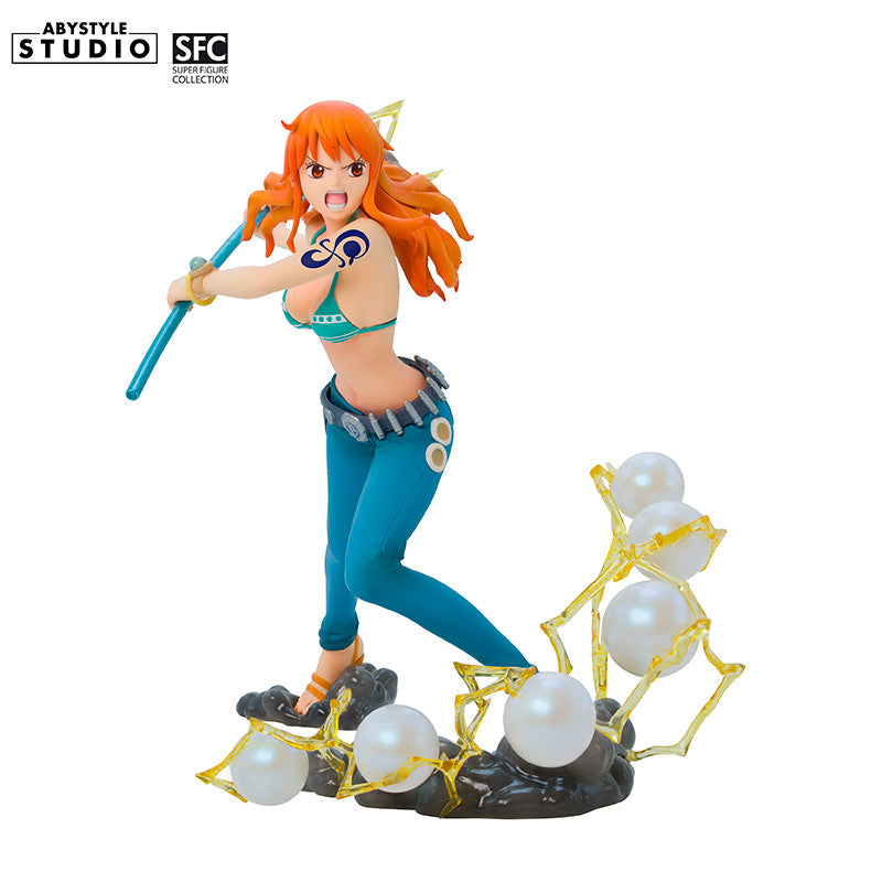 One Piece Nami Figur – Frontansicht mit Clima-Tact und Blitz-Windeffekten auf der Base